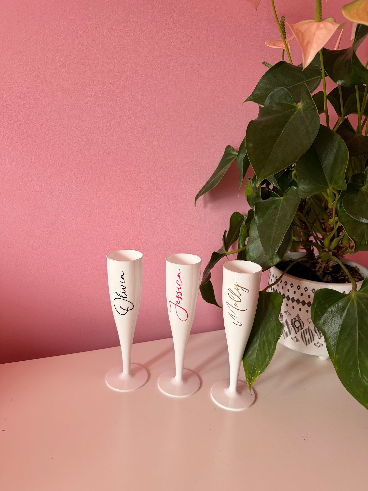 Personalised Name White Plastic Prosecco Flute – 175ml